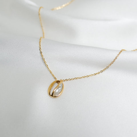 Meara Necklace