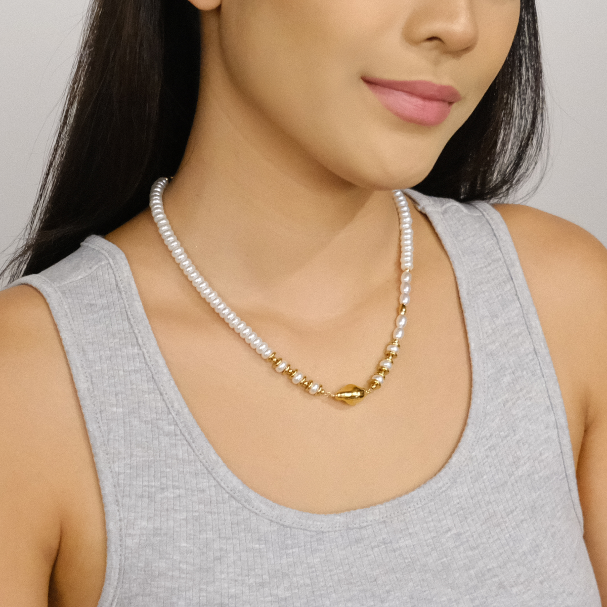 Naya Necklace